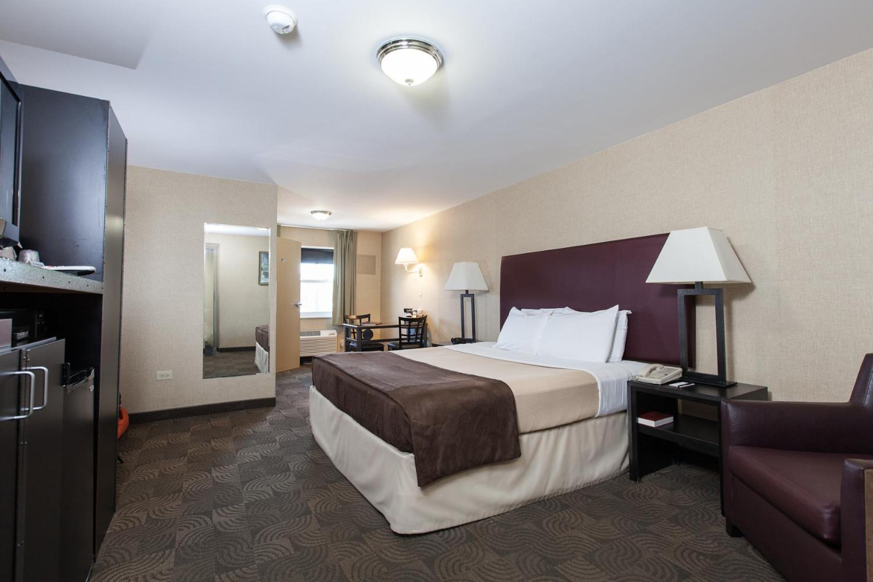 Superior Queen Room