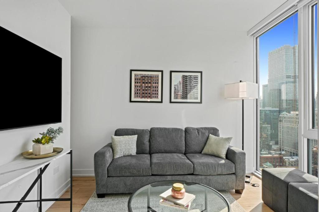 Level Suite