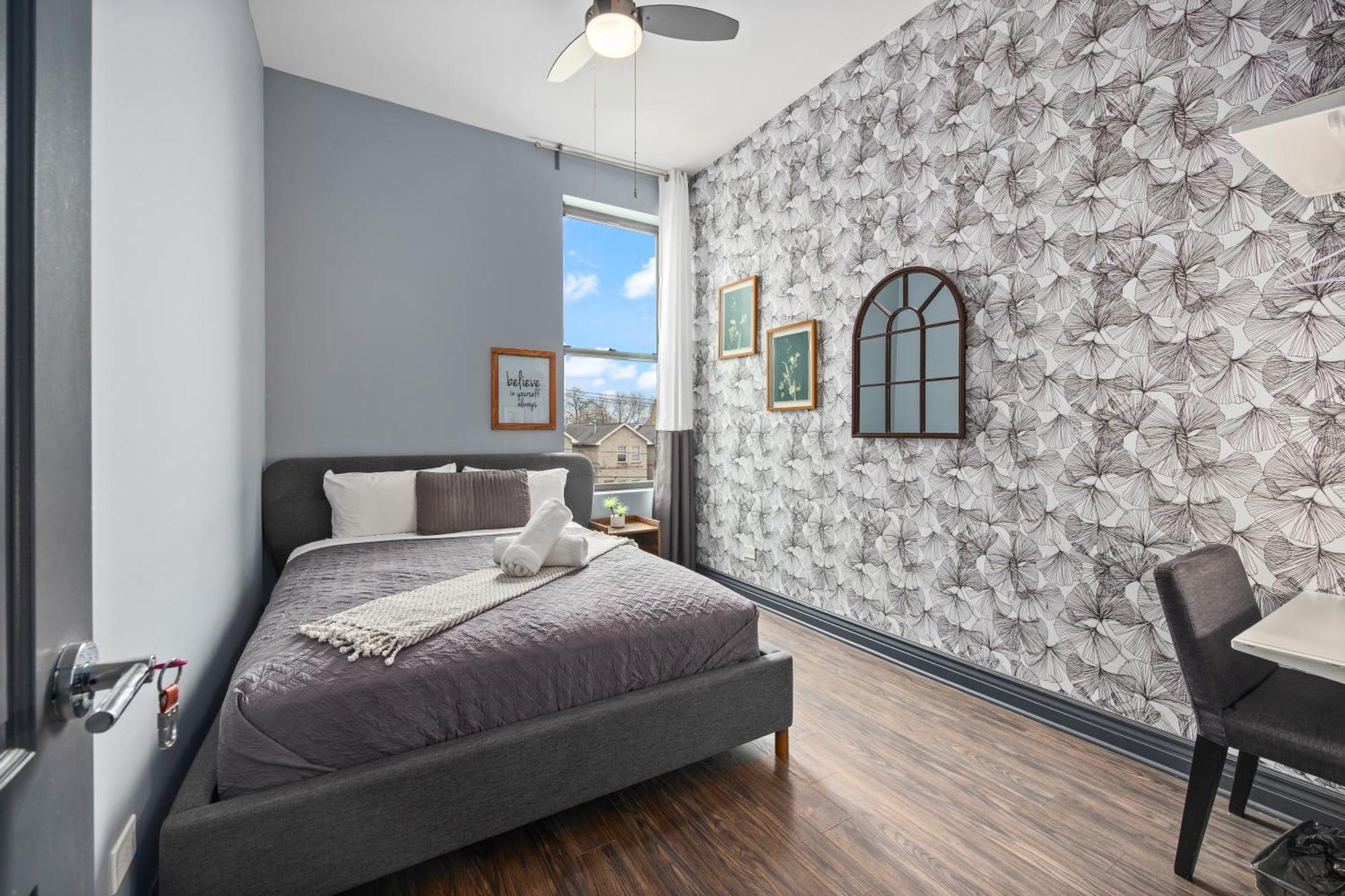 Queen Room