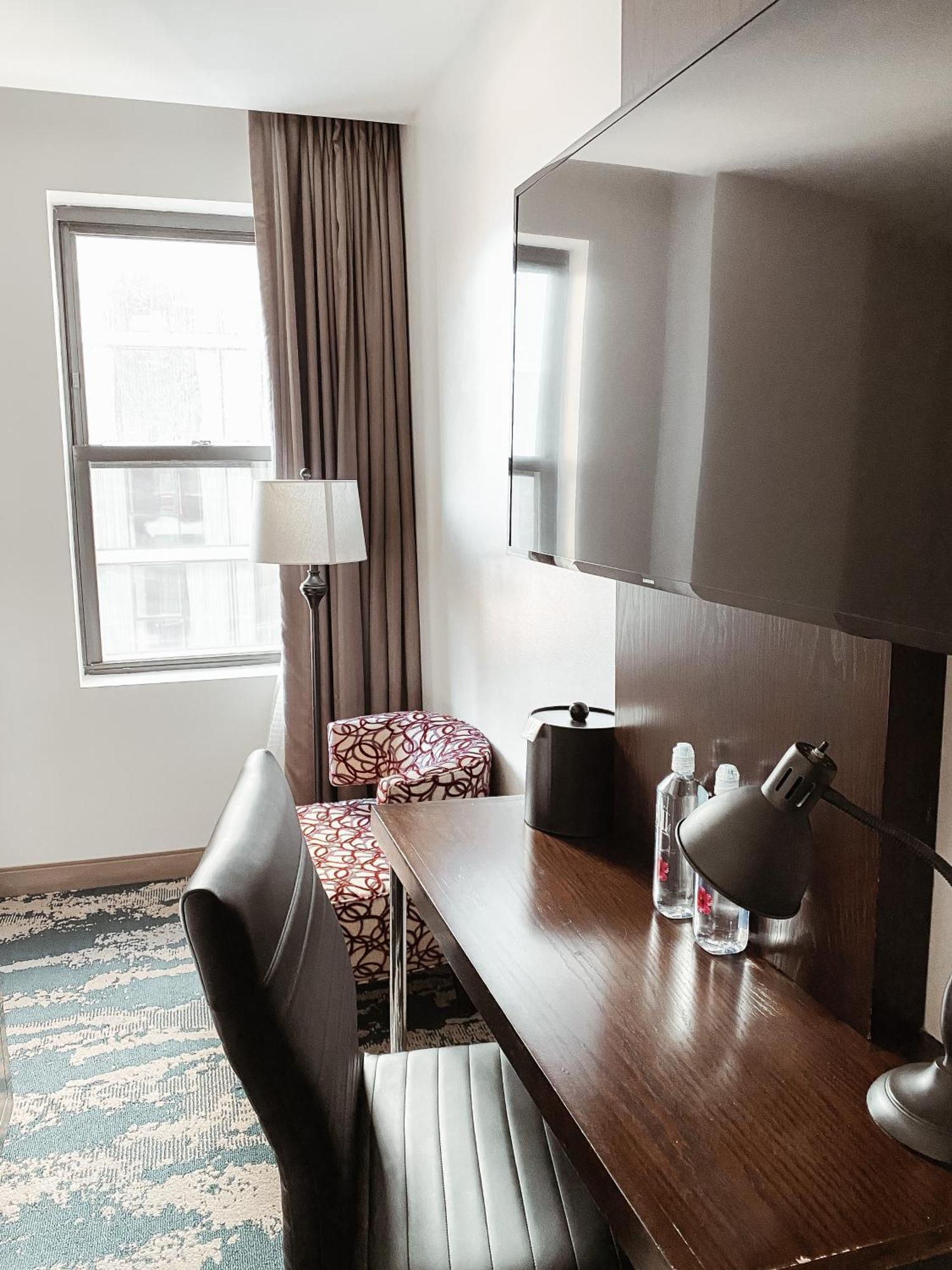Chambre Simple - Accessible aux Personnes à Mobilité Réduite