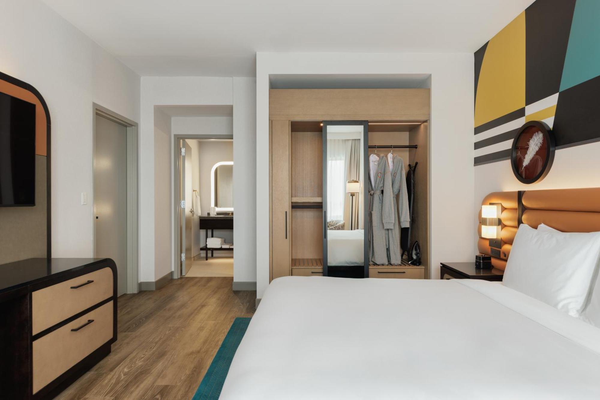 Queen Room Two Queen Beds