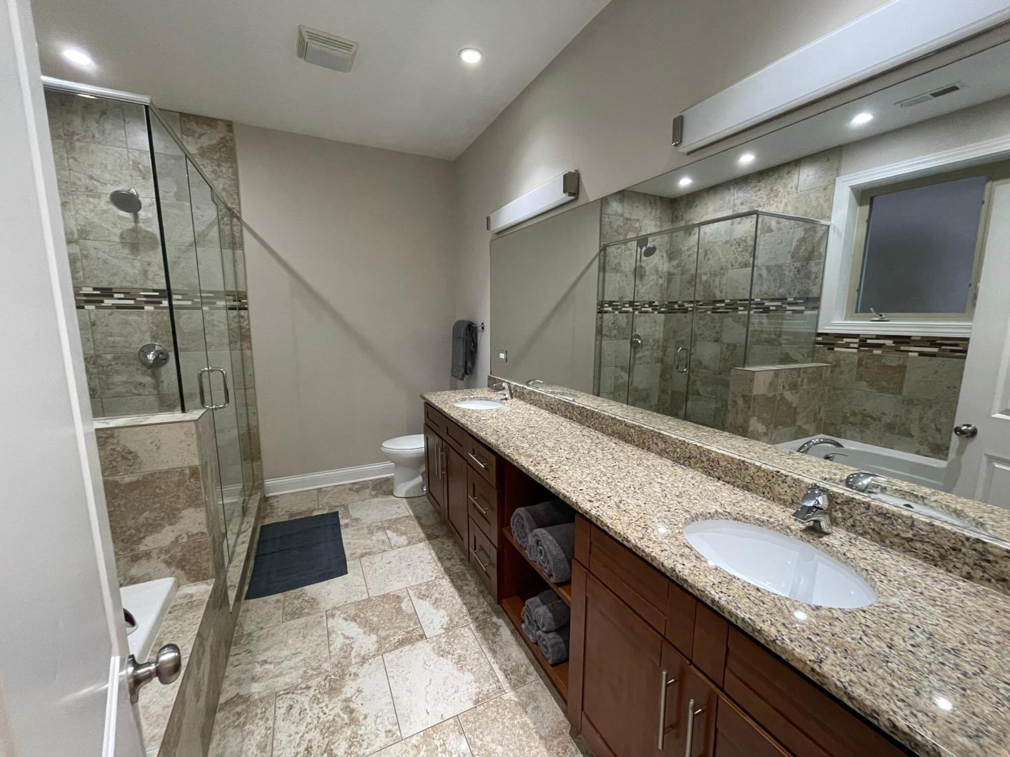 Four-Bedroom Luxury Apartment