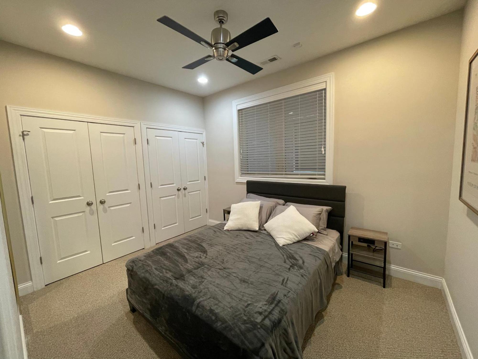 Four-Bedroom Luxury Apartment