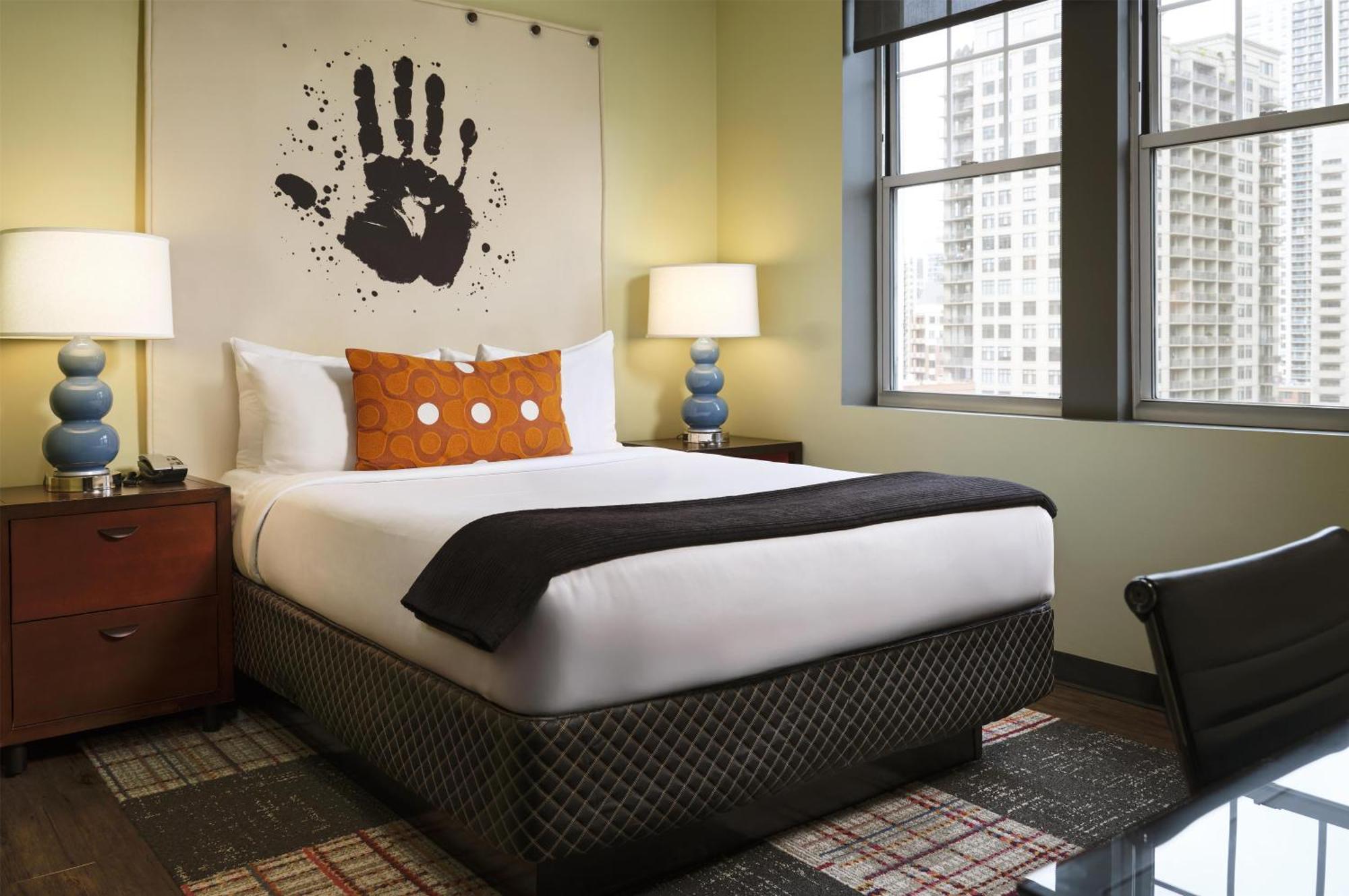 Habitación Doble con vistas a la ciudad - Cama grande
