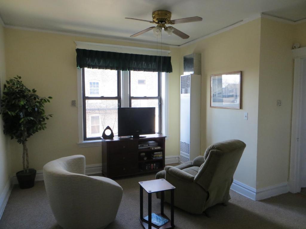 Two-Bedroom Suite