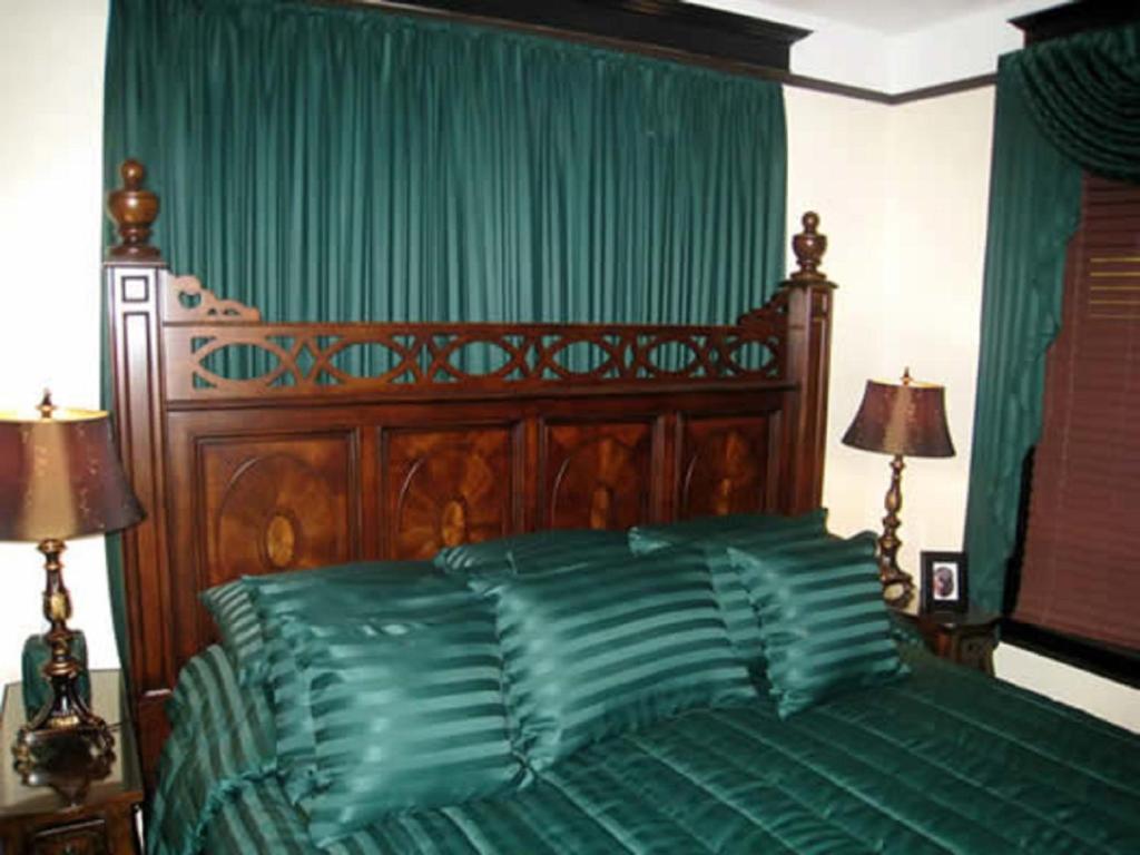 Three-Bedroom Suite