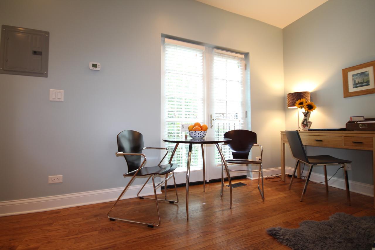 Deluxe Studio