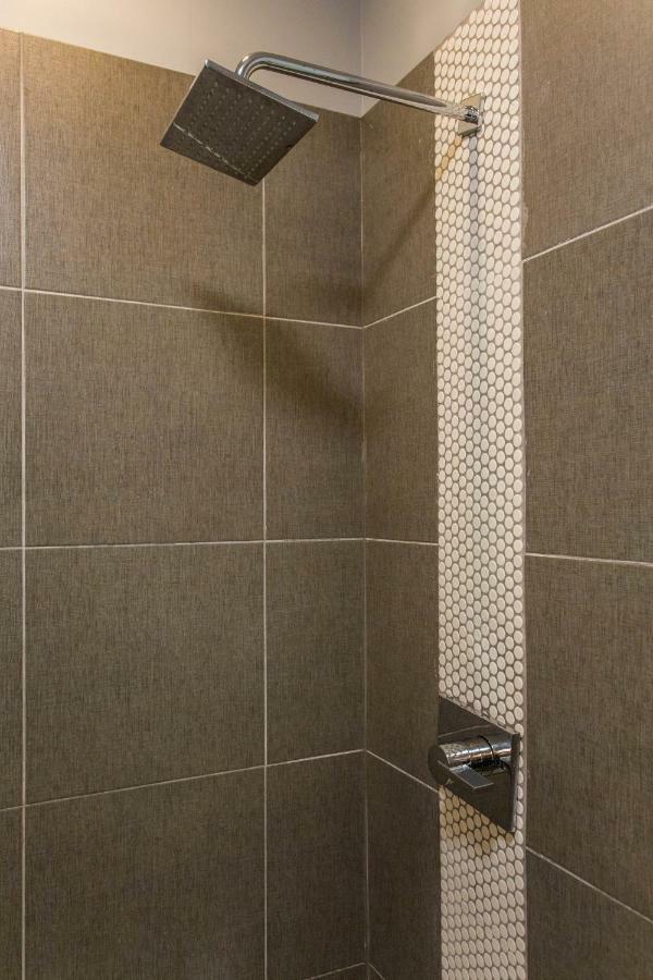 Deluxe Room,910579681:JPEG