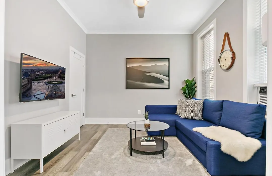 2Br Comfy And Stylish Apt In West Town - Erie 1R-1