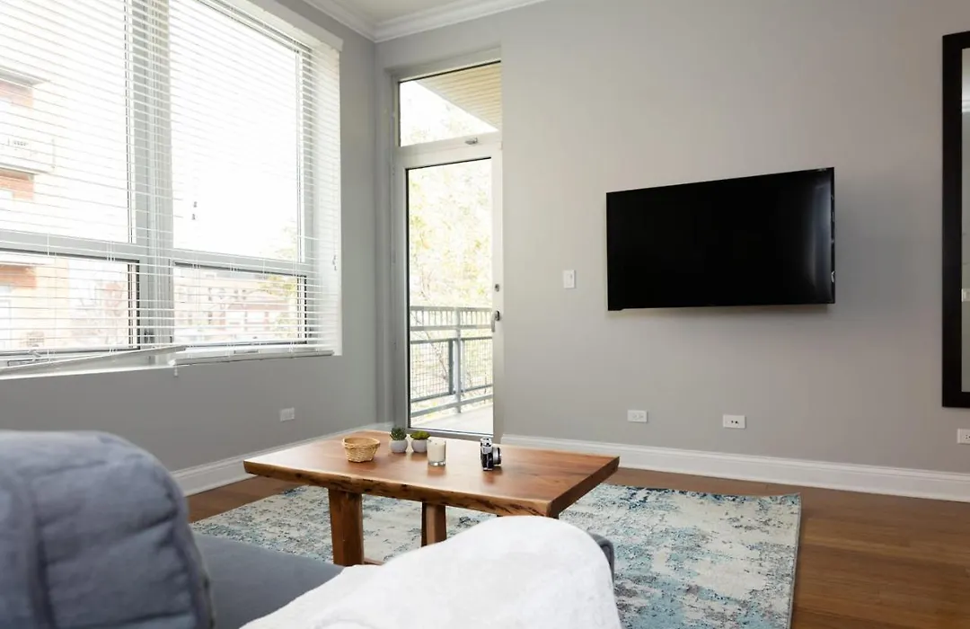 Modern River West 2Br With W&D By Zencity-1