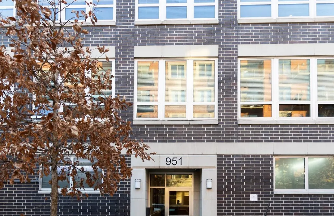 Modern River West 2Br With W&D By Zencity-1