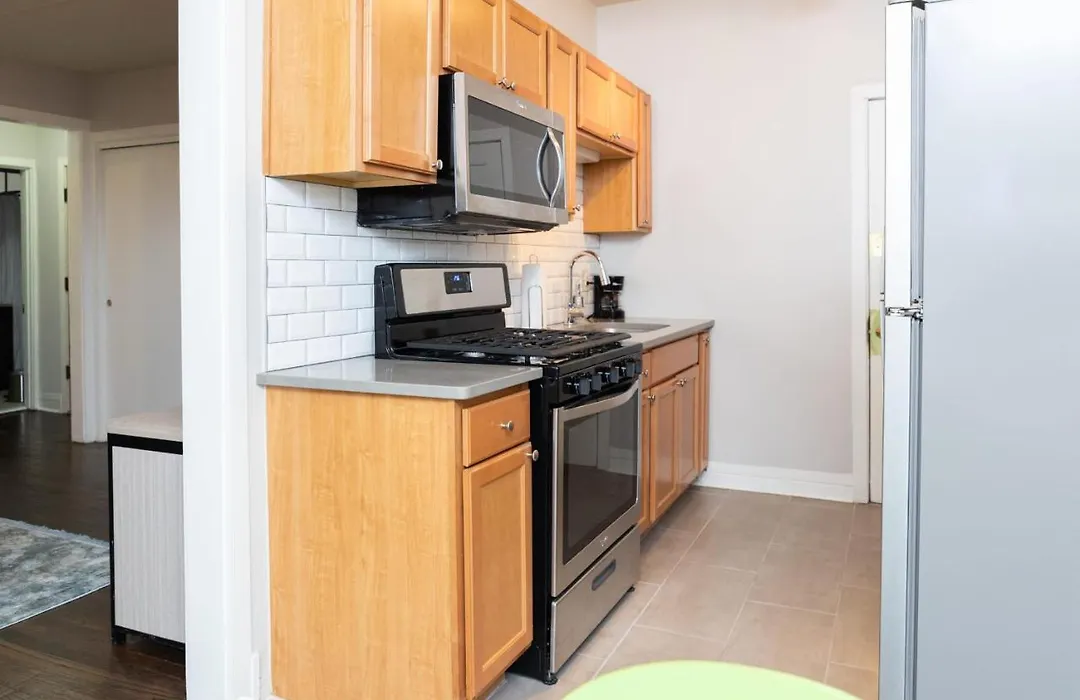 Frontdesk Open 1 Bedroom Apt 6 Miles To Downtown-1