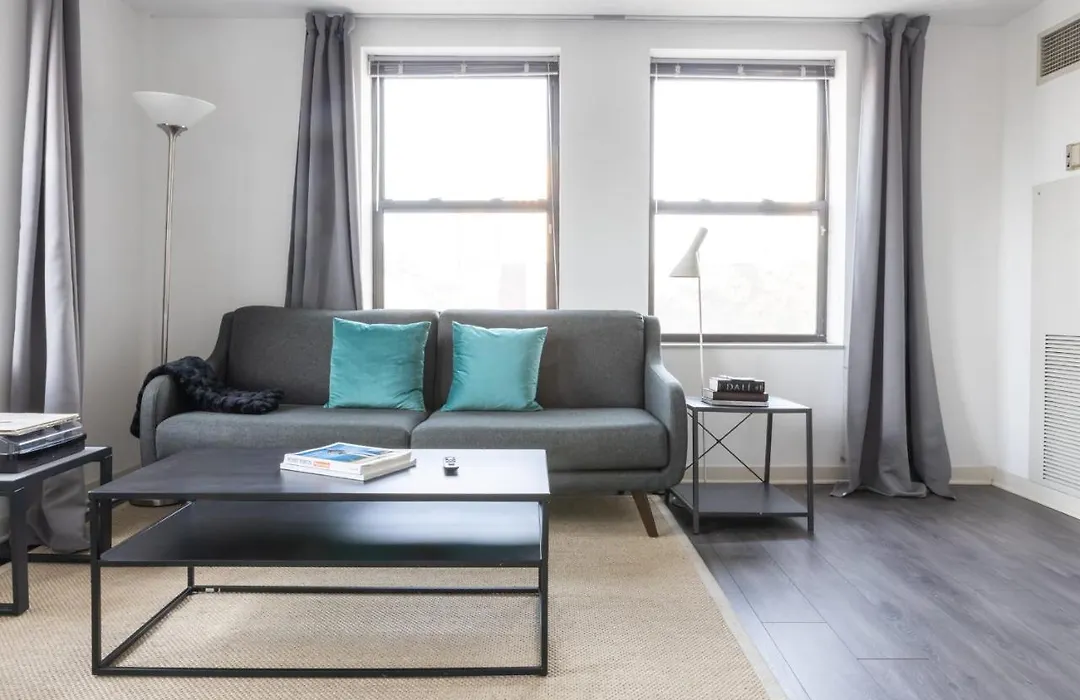 Frontdesk Comfy 2 Bedroom Apt By Hyde Park Art Center-1