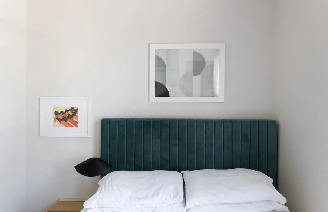 Frontdesk Wicker Park 2 Bedroom Apt With Courtyard-1