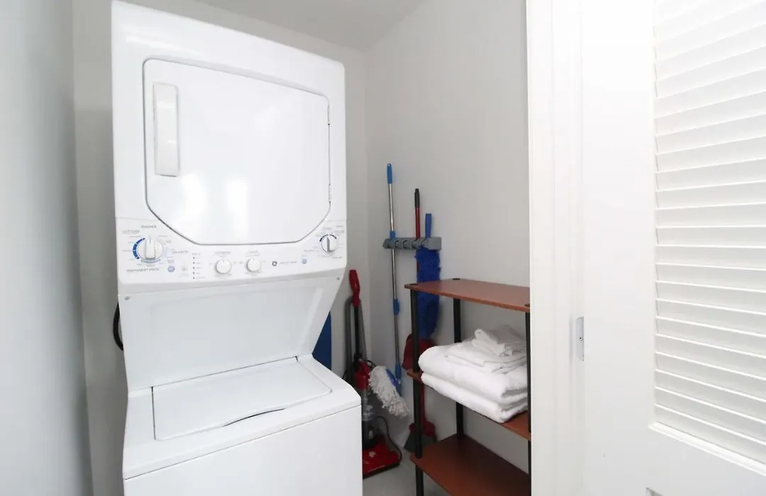 Frontdesk Dashing 1 Bedroom Apt Near The Smart Museum-1
