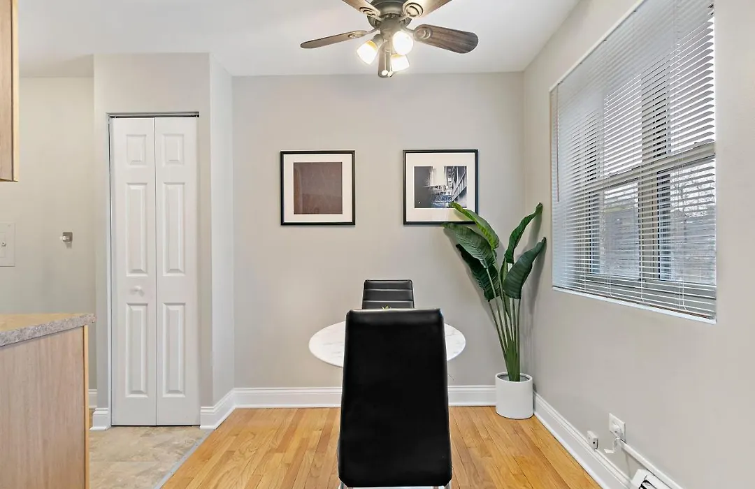 Comfort Cozy Studio In Prime Location - Oakdale 412-1