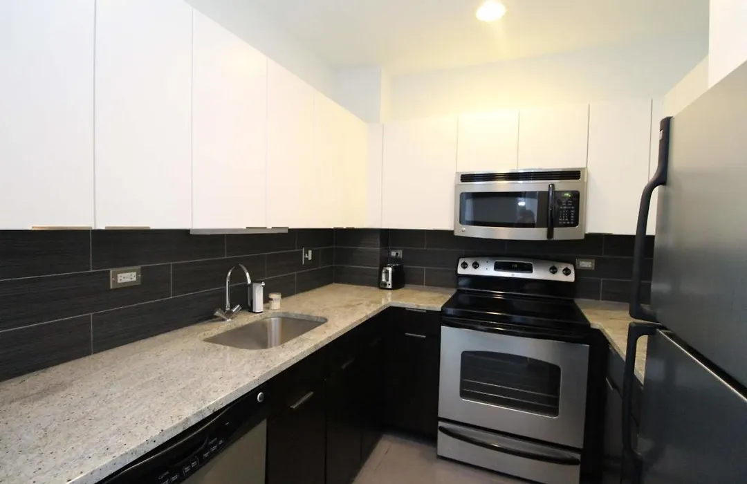 Frontdesk Trendy Studio Apt In Hyde Park-1
