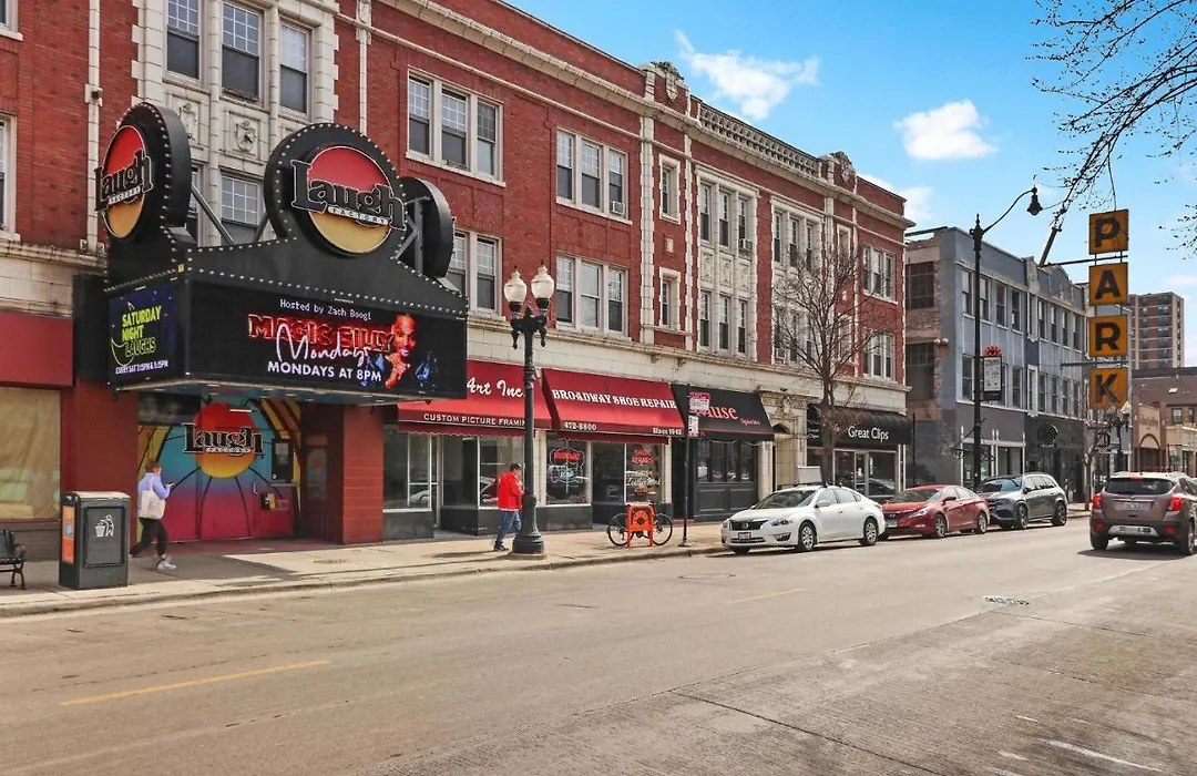 Splendid & Fully Furnished 1Br Apartment - Broadway 204 Rep-1