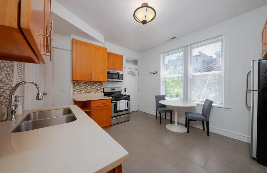 Frontdesk Modern 1 Bedroom Apt Near The United Center-1