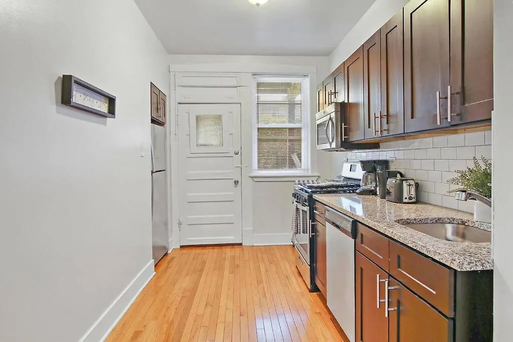 3Br Spacious Apartment In Chicago - Newgard 1N-1