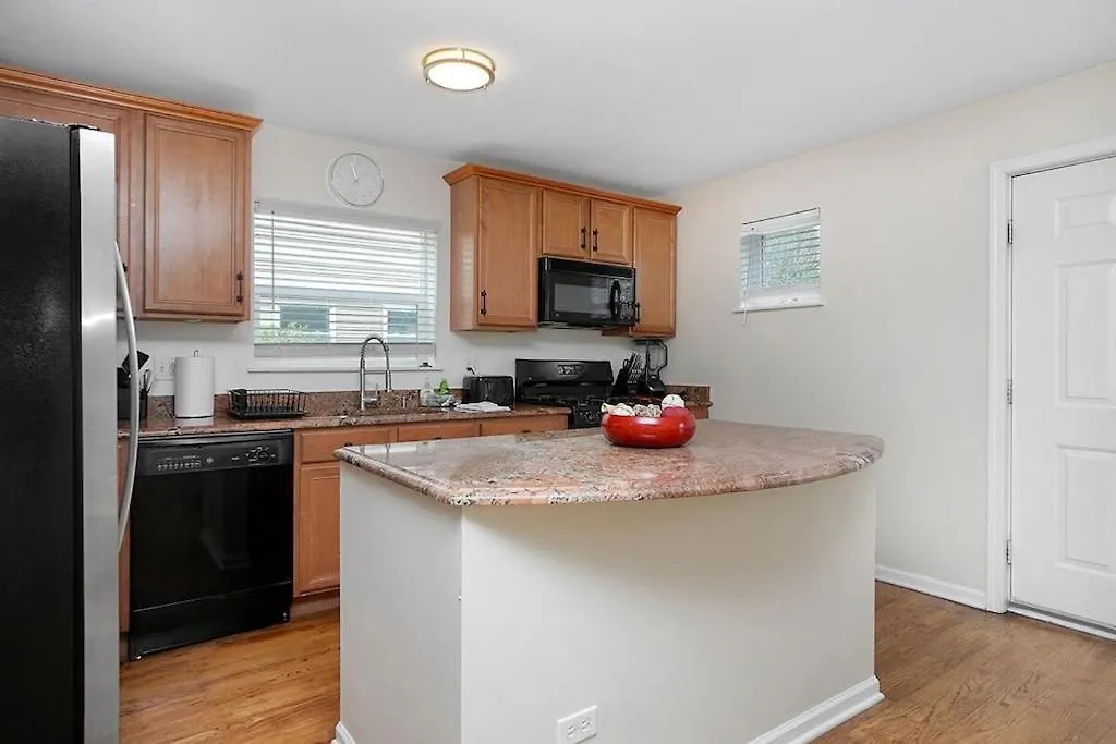 Chicago Fhs Rental - 63Rd Street-1
