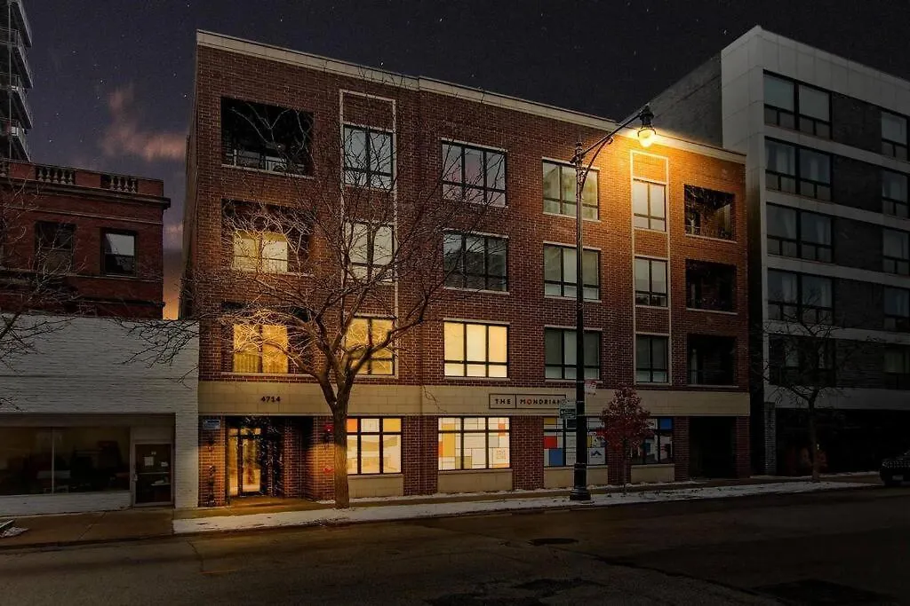 Elegant 2Br Apartment With In-Unit Laundry - Sheridan 102-1