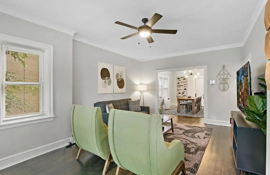 2Br Comfy & Artistic Apt Outfitted For Comfort - Francisco 1-1