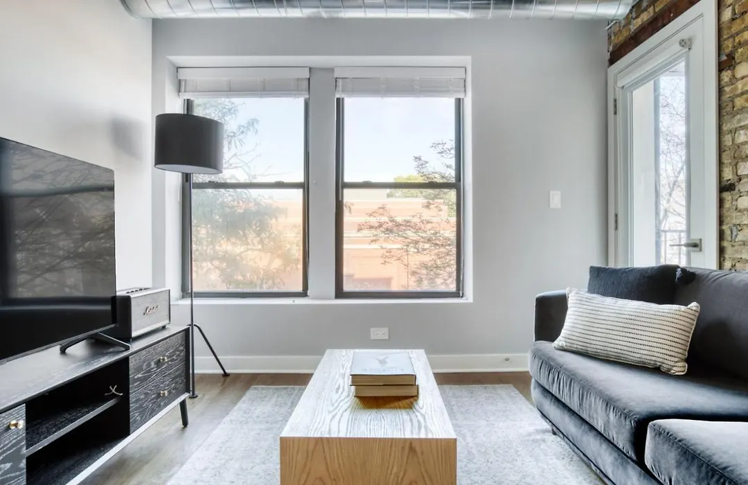 Lakeview 2Br W Wd Patio Nr Wrigley Field Chi-457-1