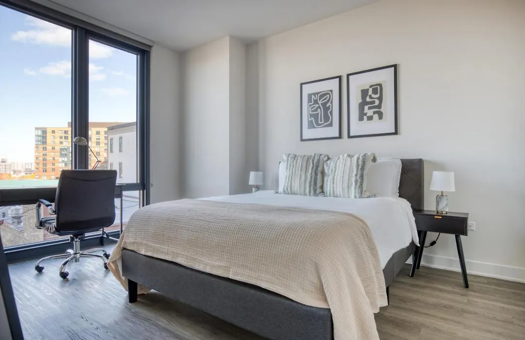 River West 1Br W Gym Bbq Roof Nr Blue Line Chi-852-1