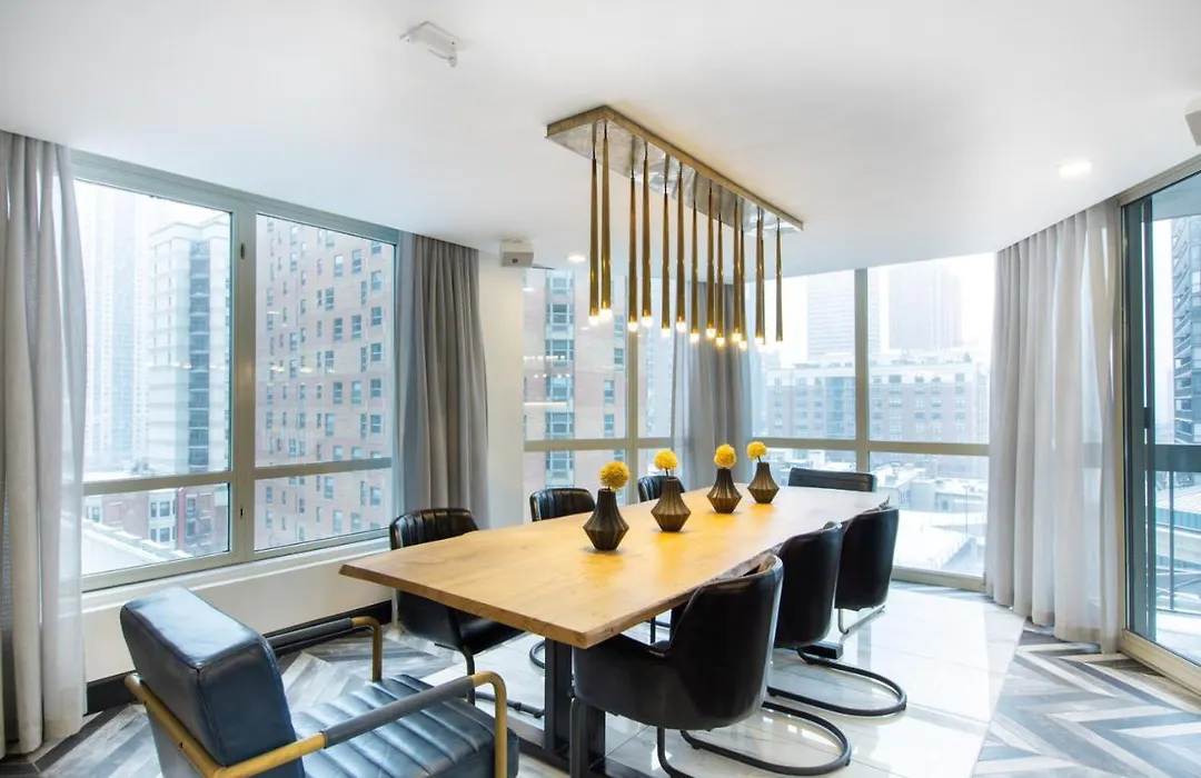 Gold Coast 2Br W Gym Lounge Pool Nr Mag Mile Chi-231-1