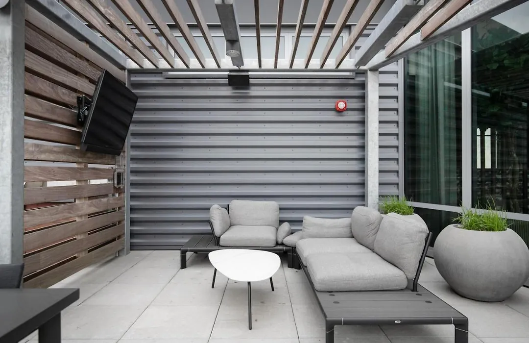 River W 1Br W Rooftop Gym Nr Blue Line Chi-678-1