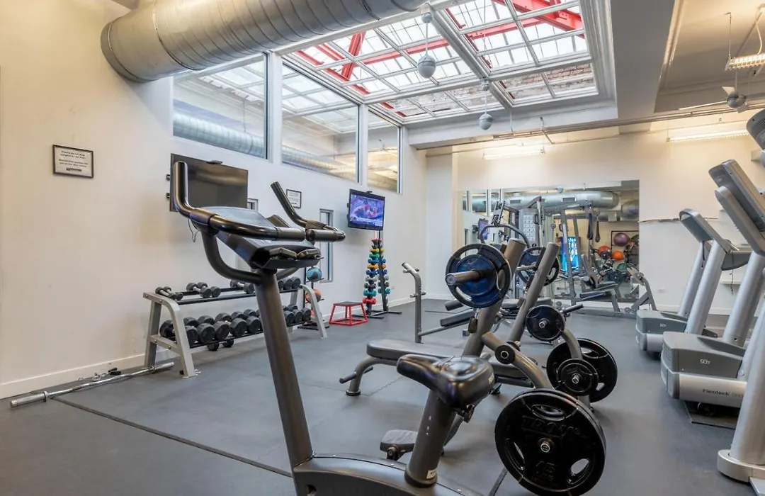 Bright Loop 1Br W Gym Nr Millennium Park Chi-166-1