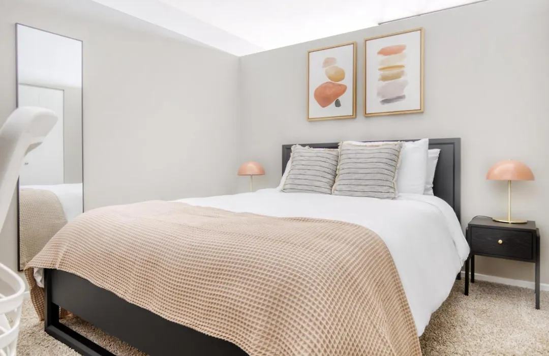 Lovely Loop 1Br W Doorman Gym Nr L Chi-710-1