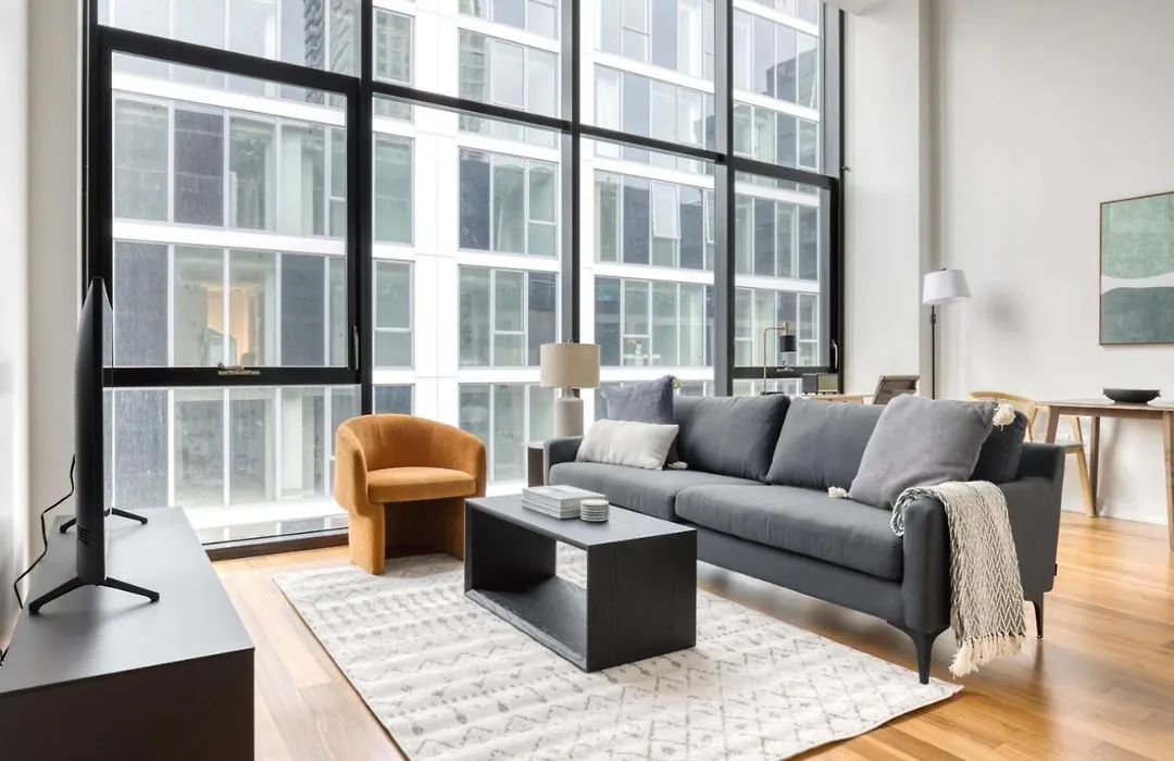 River North 1Br W Gym Lounge Roof Nr Riverwalk Chi-893-1