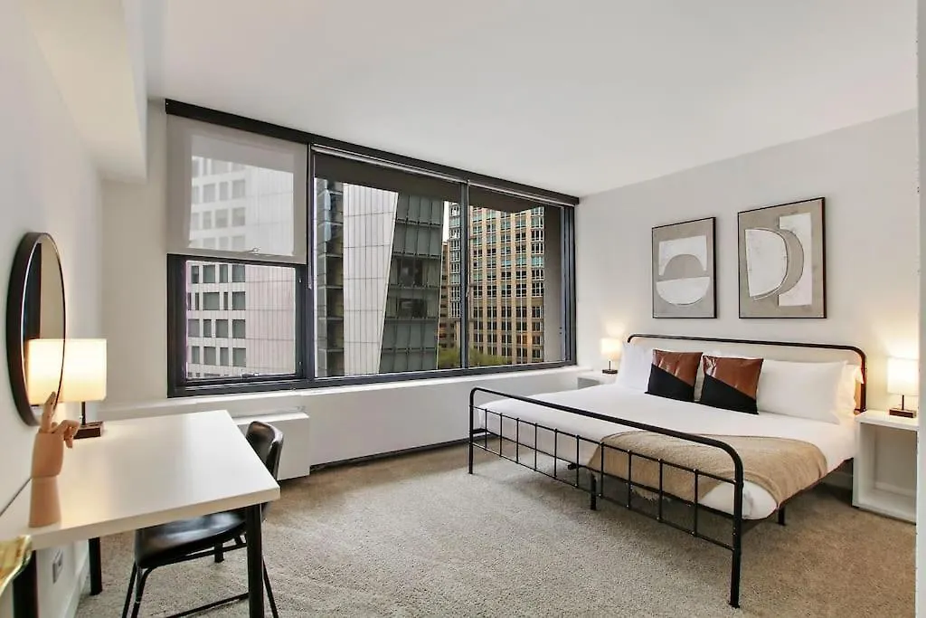 Rep To 22A Now Comfortable 1Br Apt With Roomy Living Area & Bedroom - Chestnut 09G-1