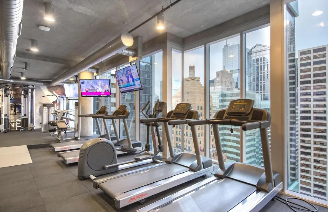 Loop Studio W Lounge Roof Nr Riverwalk Chi-792-1