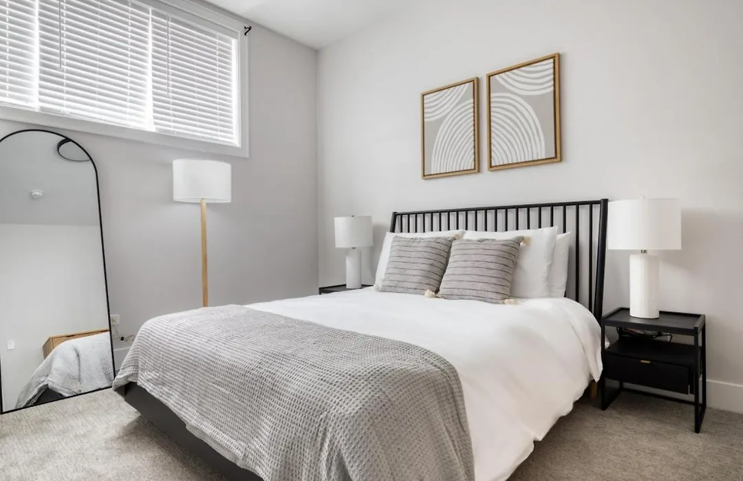 Bucktown 3Br Near I-90 Chi-902-1
