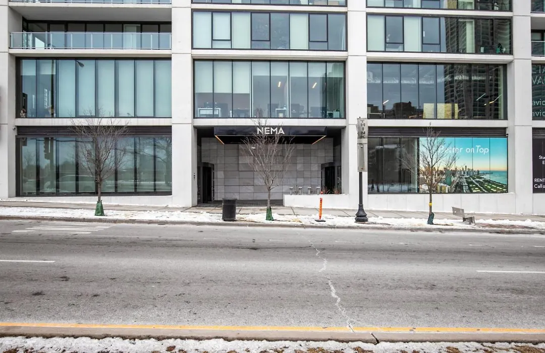 S Loop 2Br W Spa Pool Gym Next To Grant Park Chi-606-1