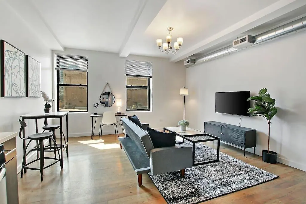 1Br Prime And Comfy Apt With In-Unit Laundry - Lake 302 Rep-1