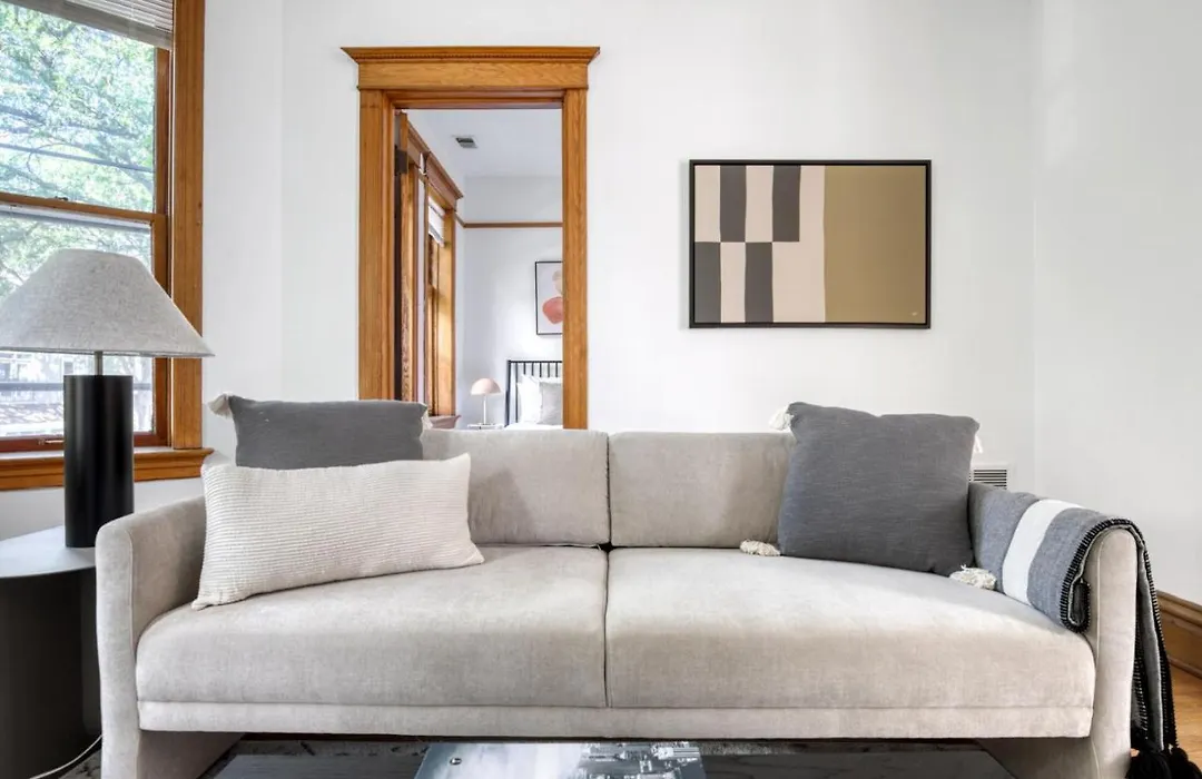 Lakeview 3Br 3 Blocks From Wrigley Field Chi-641-1