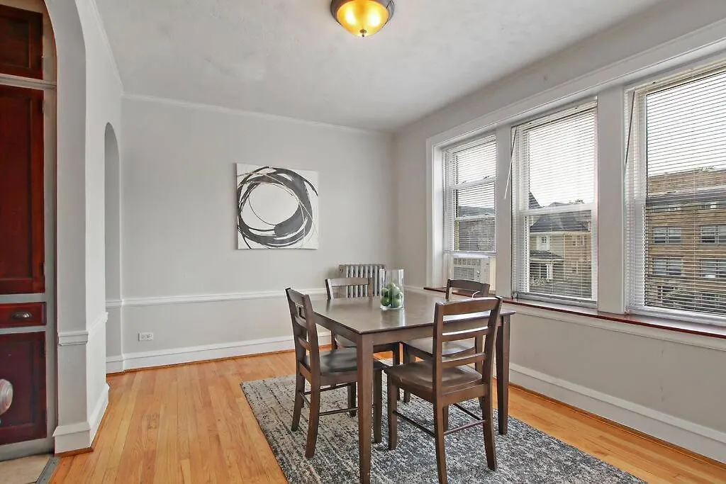 Prime City Stay In A 1Br Apartment - Cullom F2-1