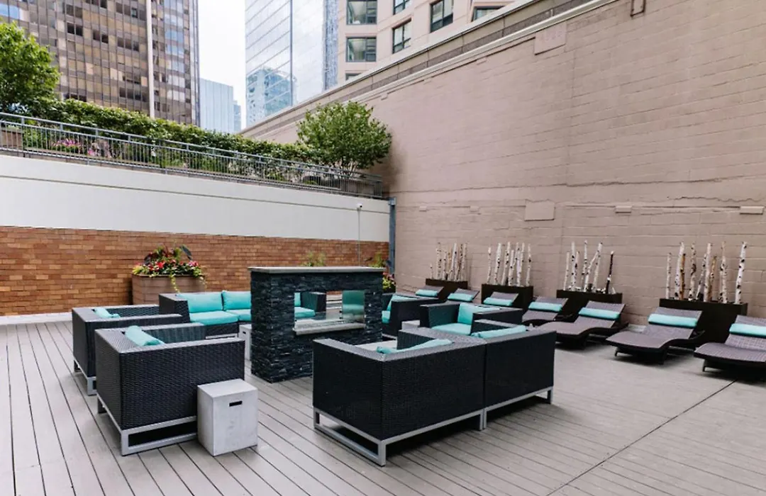 Streeterville Studio W Deck Pool Nr Beach Chi-583-1