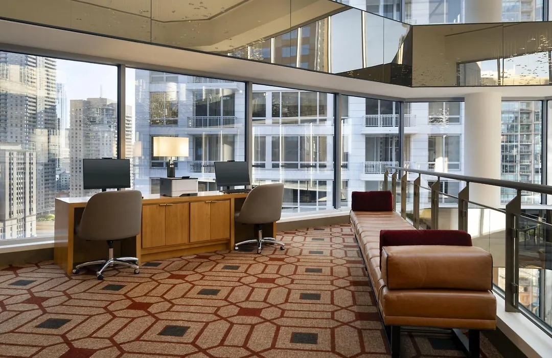 Residence Inn By Marriott Chicago Downtown Magnificent Mile-1