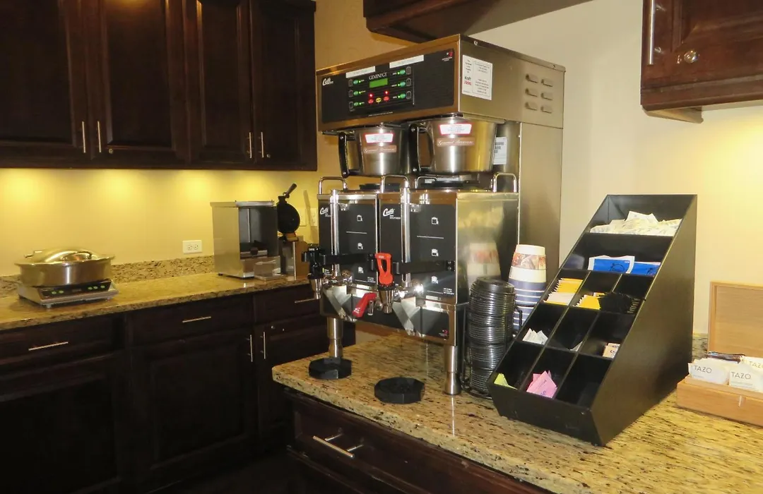 Best Western Plus Hawthorne Terrace Hotel-1