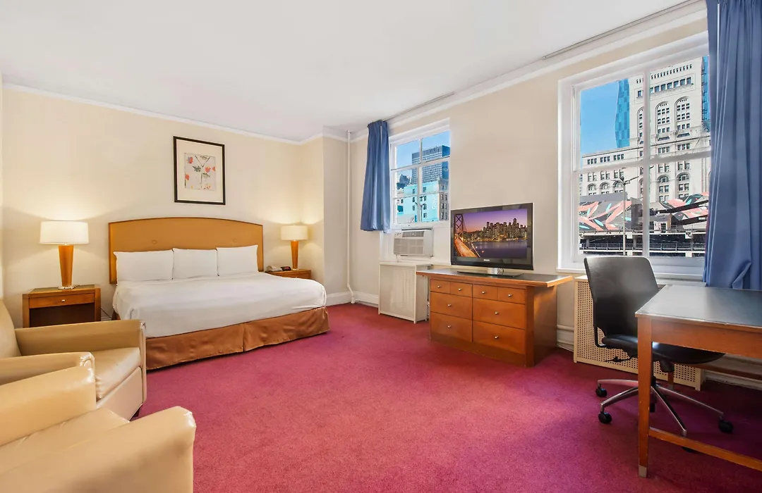Travelodge By Wyndham Downtown Chicago-1