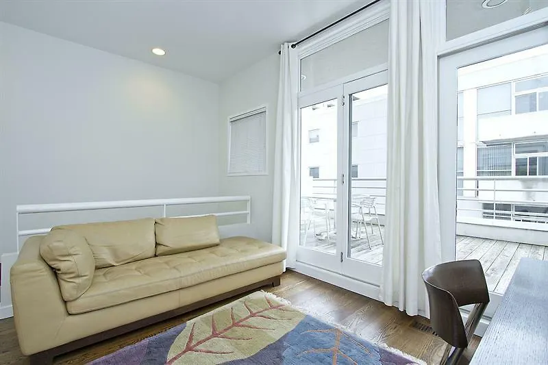 Artsy 3Br In River West By Sonder-1
