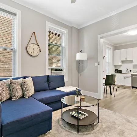 2Br Comfy And Stylish Apt In West Town - Erie 1R-3