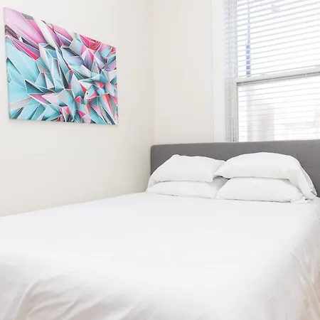 Updated Wicker Park 3Br With W&D By Zencity-2