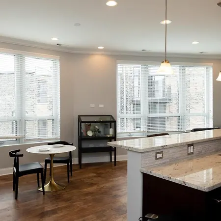 Modern River West 2Br With W&D By Zencity-2