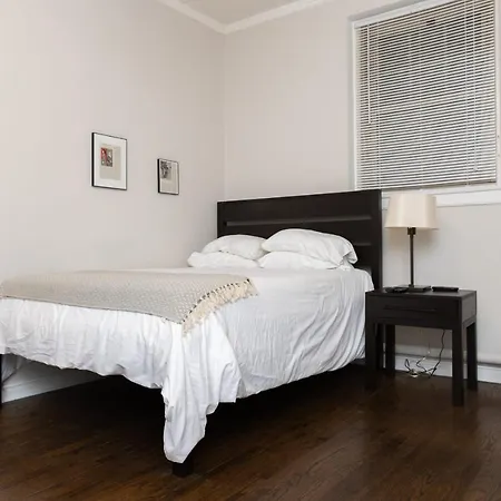 Frontdesk Open Studio Apt Near Promontory Point-2